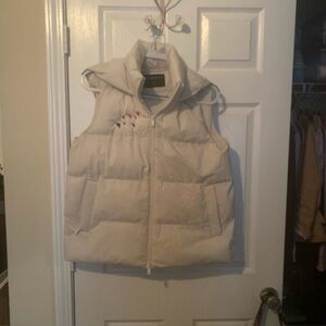 Mercer + Mettle Vest Women Medium Cream Full Zip Puffer Hooded Sleeveless Jacket
